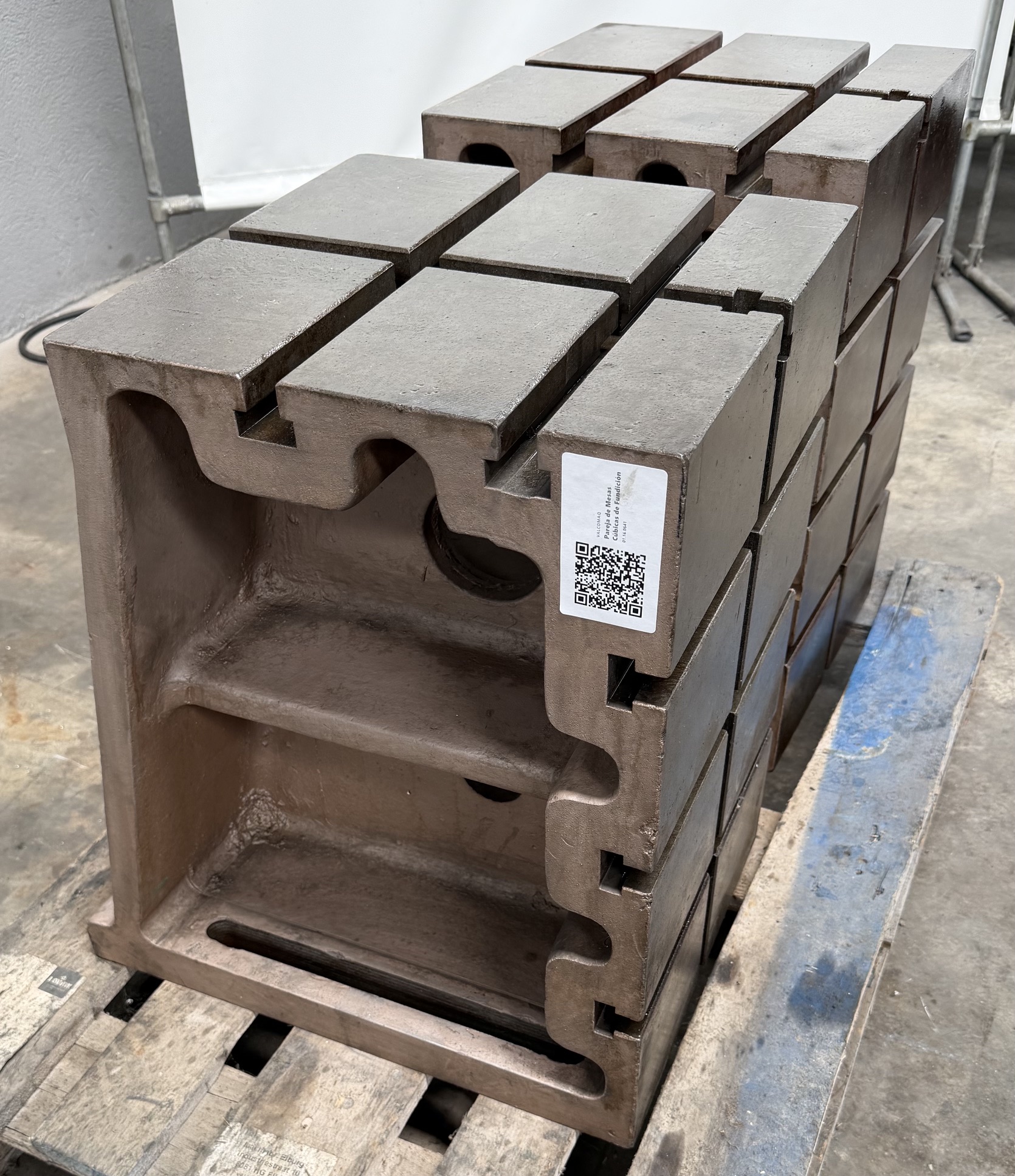 Cast Iron Slotted Angle Plates 400 × 400 × 550 mm (2 Units) - Image 2