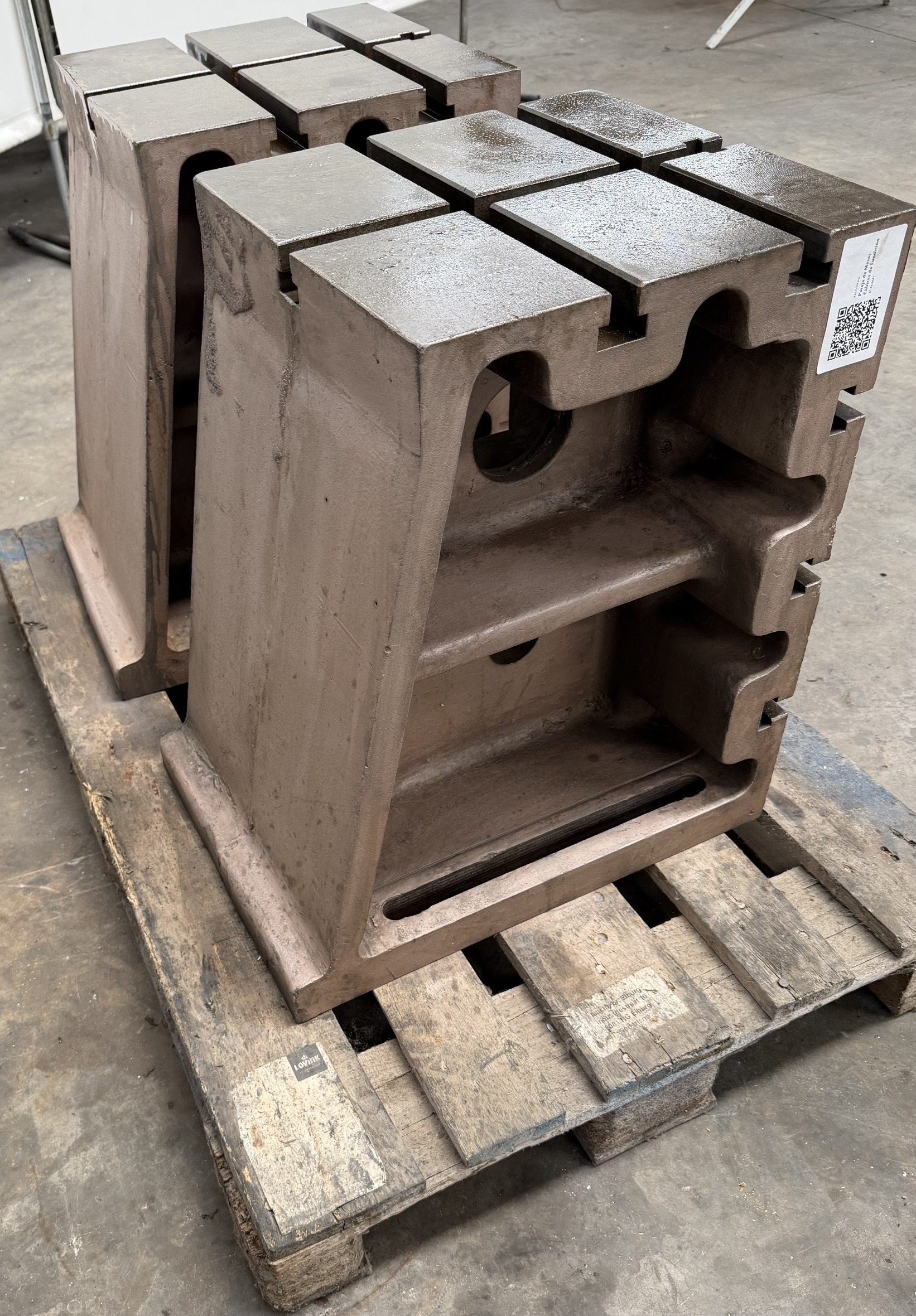 Cast Iron Slotted Angle Plates 400 × 400 × 550 mm (2 Units) - Image 4