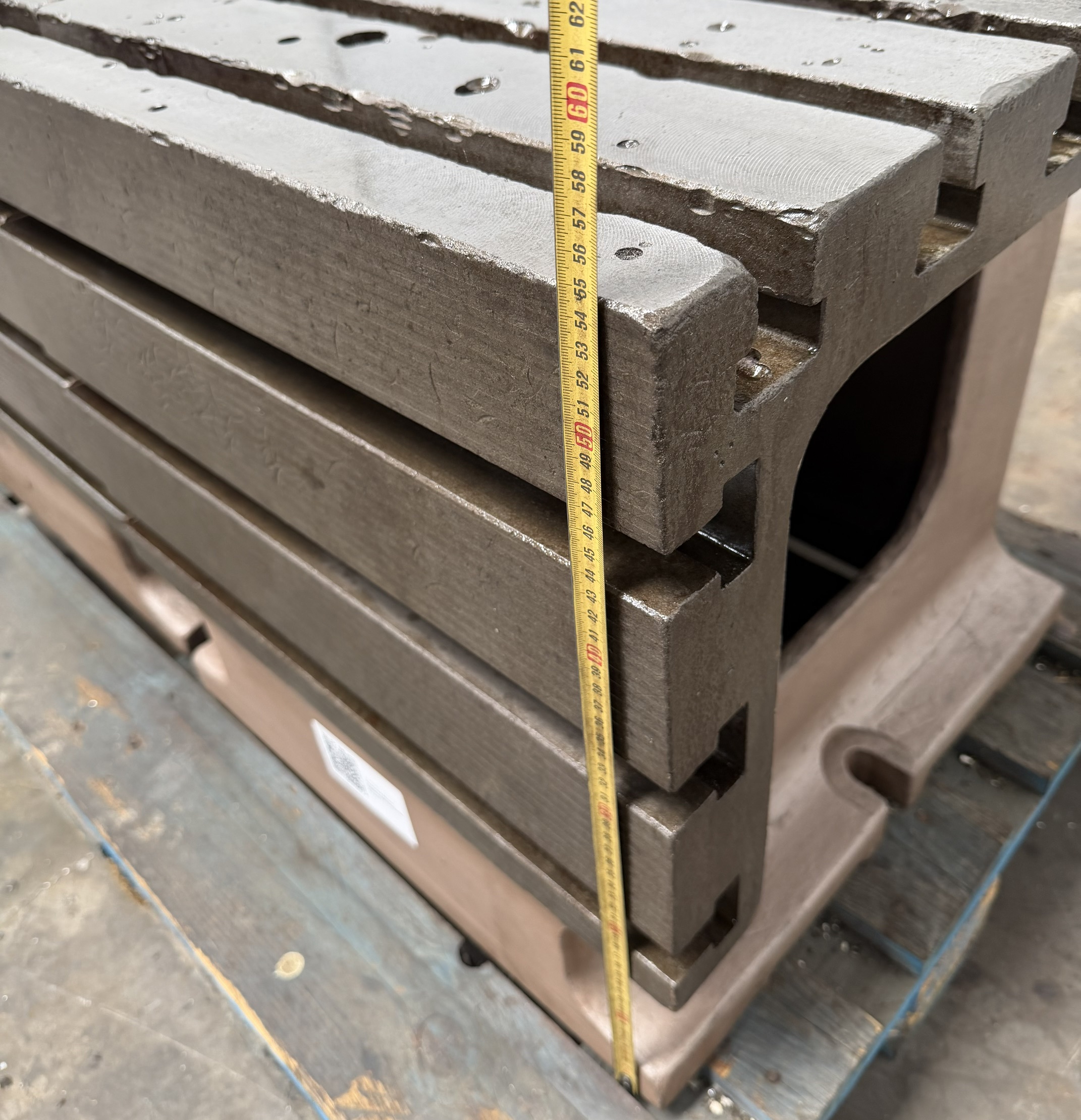 Cast Iron Slotted Box Tables 550 × 550 × 550 mm (2 Units) - Image 7