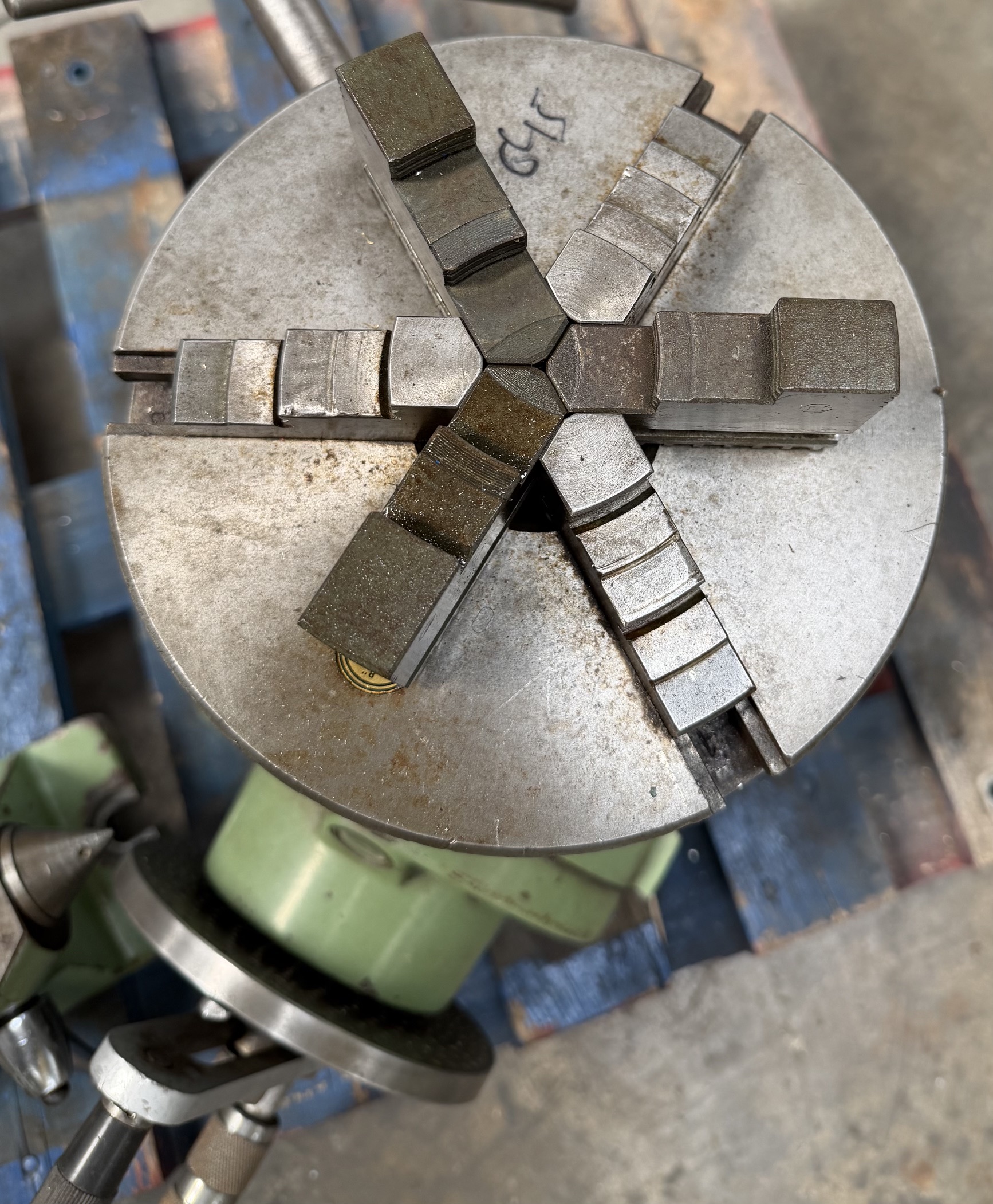 Zeatz Universal Dividing Head with Tailstock and 200 mm 3-Jaw Chuck - Image 4