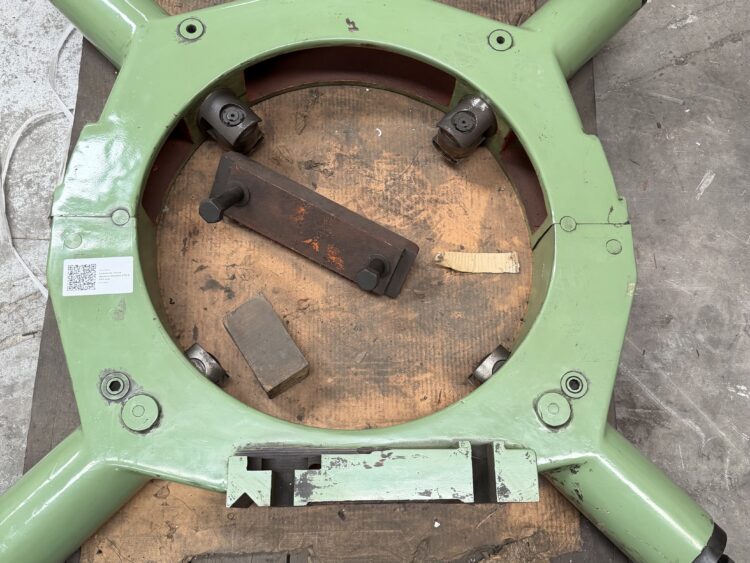 Geminis GE 870 Large Capacity Steady Rest Ø 630 mm