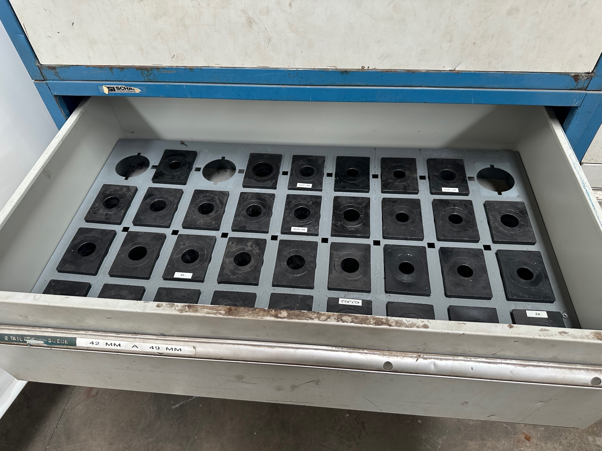 Set of Metal Storage Cabinets with 15 Drawers - Image 3