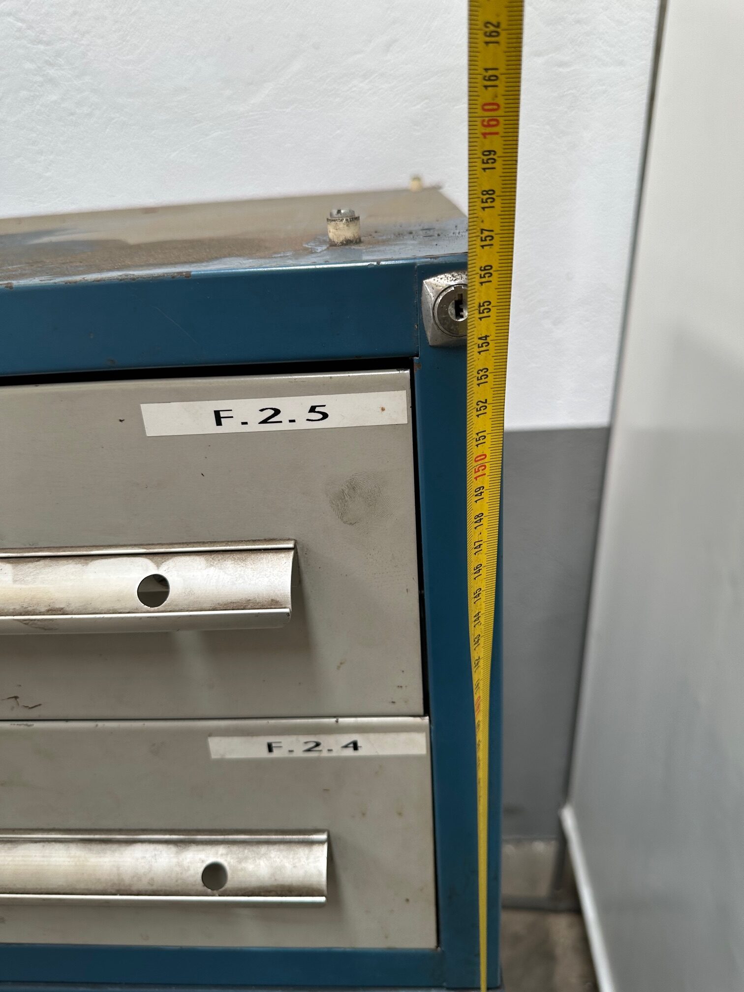 Set of Metal Storage Cabinets with 15 Drawers - Image 12