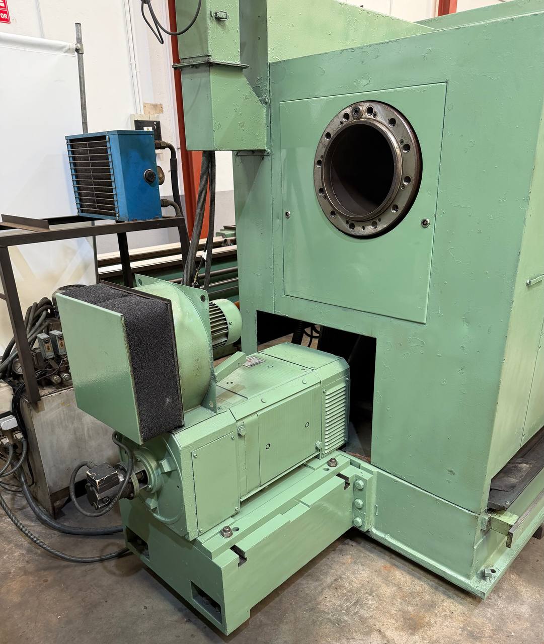 Gurutzpe A1000 CNC Lathe 3000 mm with Fagor 8037 Control - Image 7