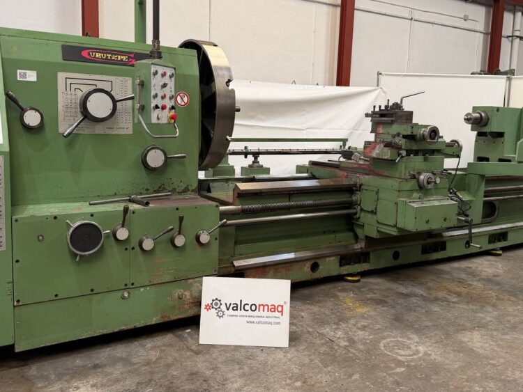 Alternative view of Gurutzpe Super BT 600 Centre Lathe 3000 mm with DRO and Copying Attachment