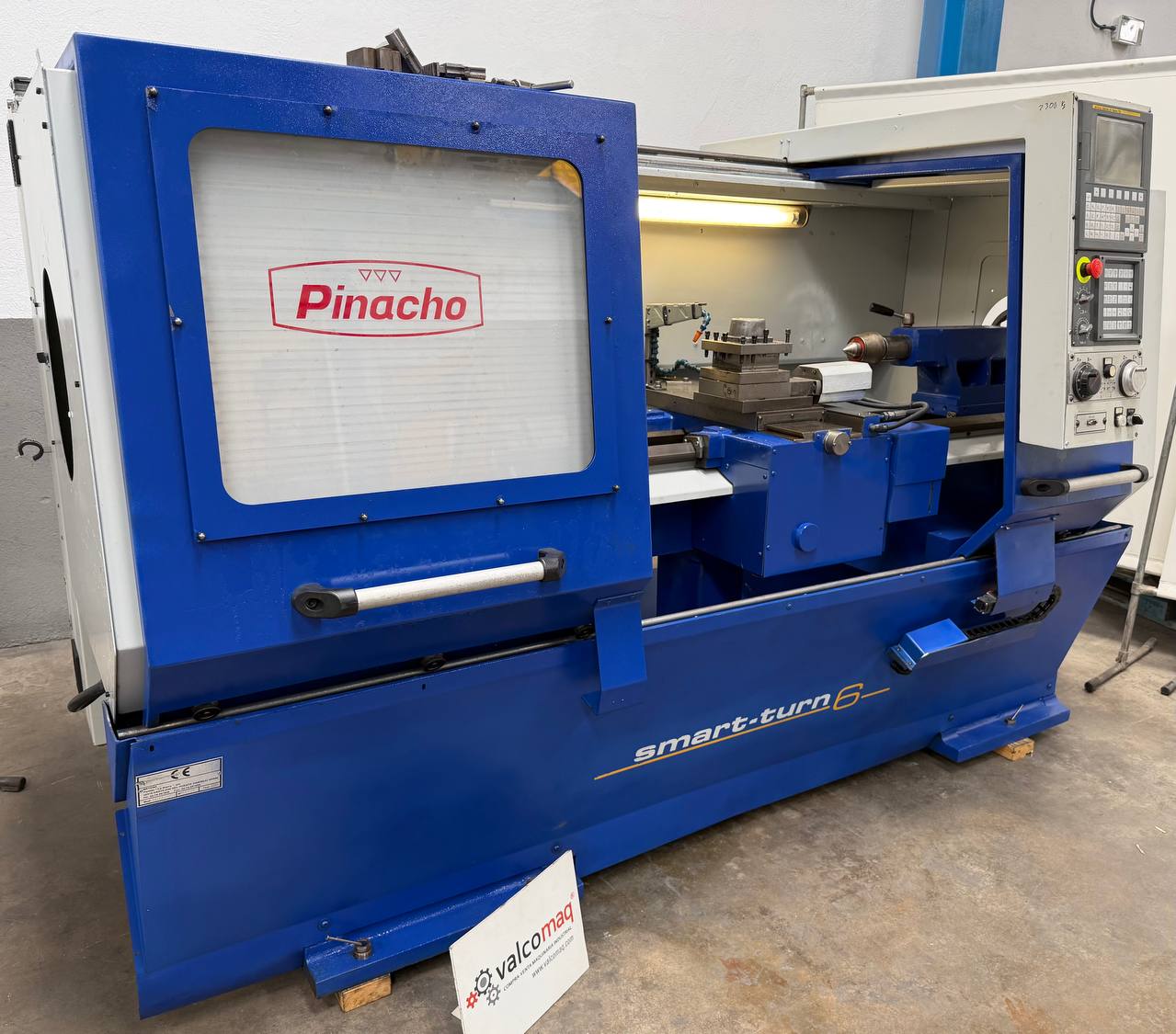 Pinacho Smart Turn 6 CNC Lathe 200 × 1000 mm with Fanuc OI Mate TC - Image 4