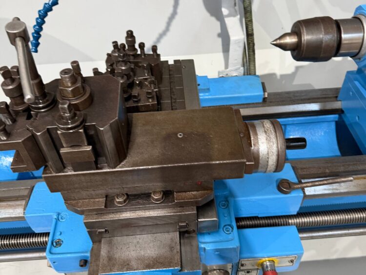 Torno paralelo Pinacho S90 260 x 2150 mm - Imagen 8