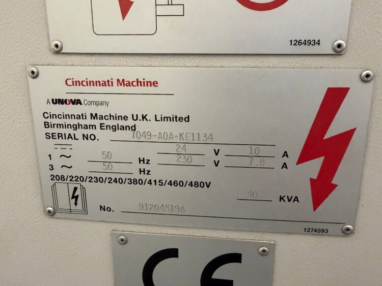 Cincinnati Arrow 2-1000 CNC Machining Centre with Siemens Acramatic 2100 - Image 10