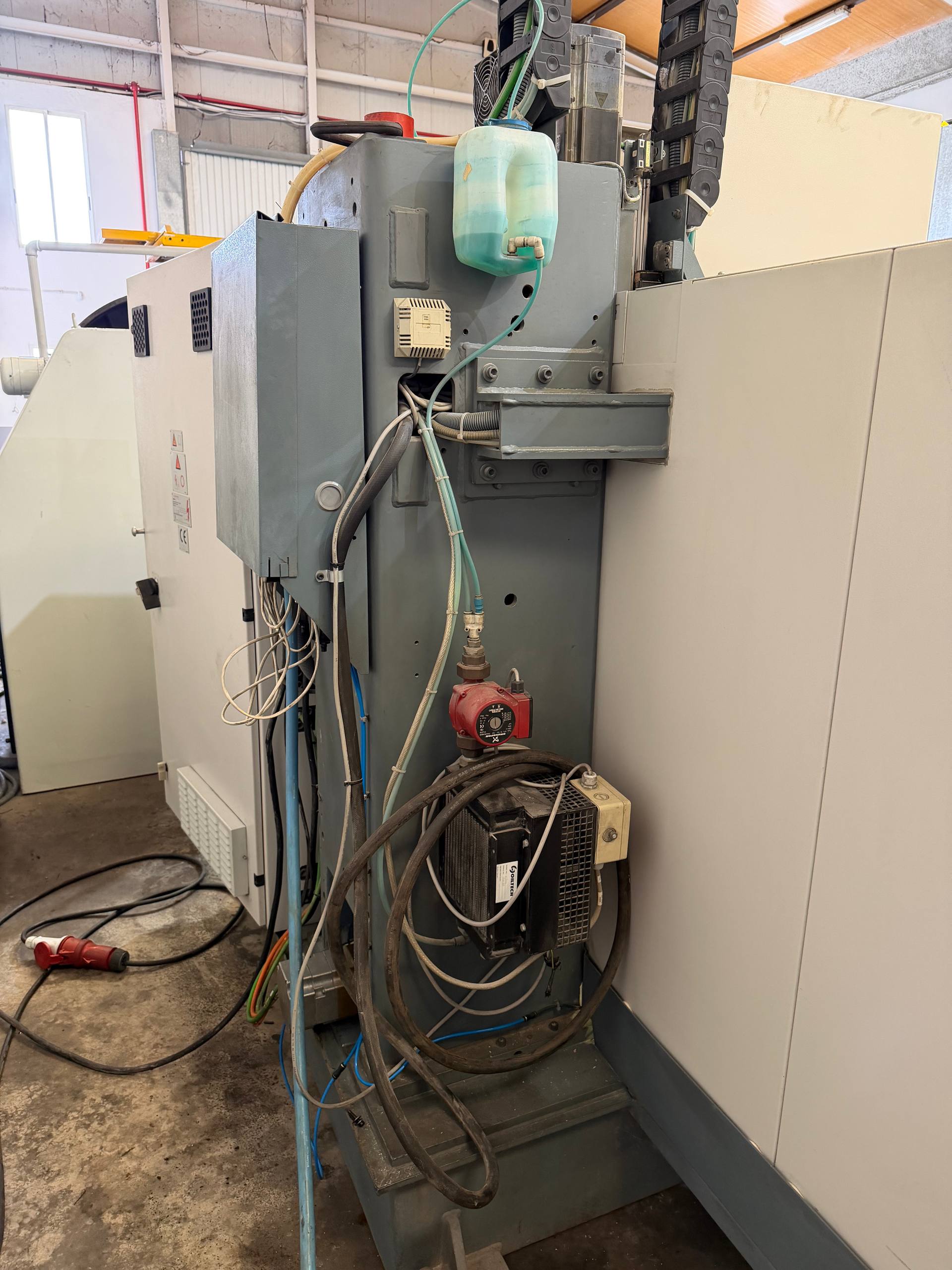 Cincinnati Arrow 2-1000 CNC Machining Centre with Siemens Acramatic 2100 - Image 16