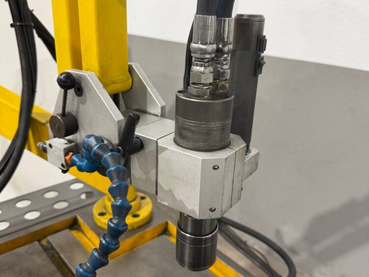 CMA RH-20 Single-Arm Hydraulic Tapping Machine - Image 6