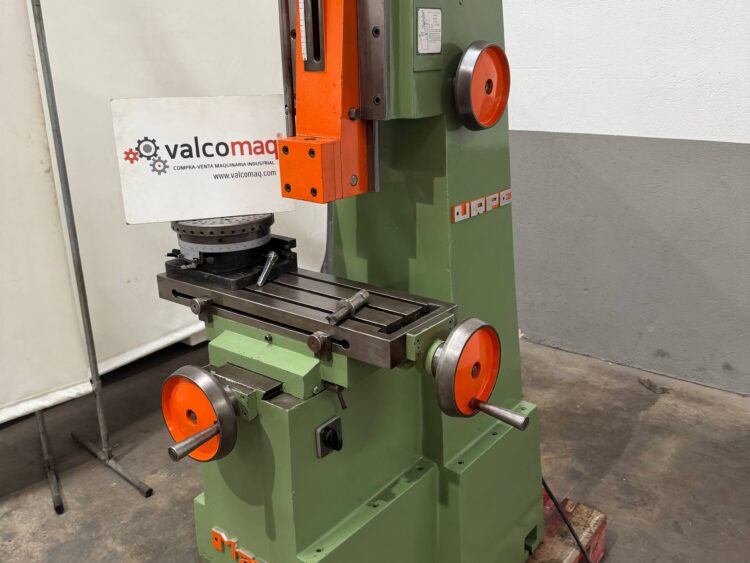 Alternative view of Urpe M-200 Slotting Machine with 200 mm Ram Stroke