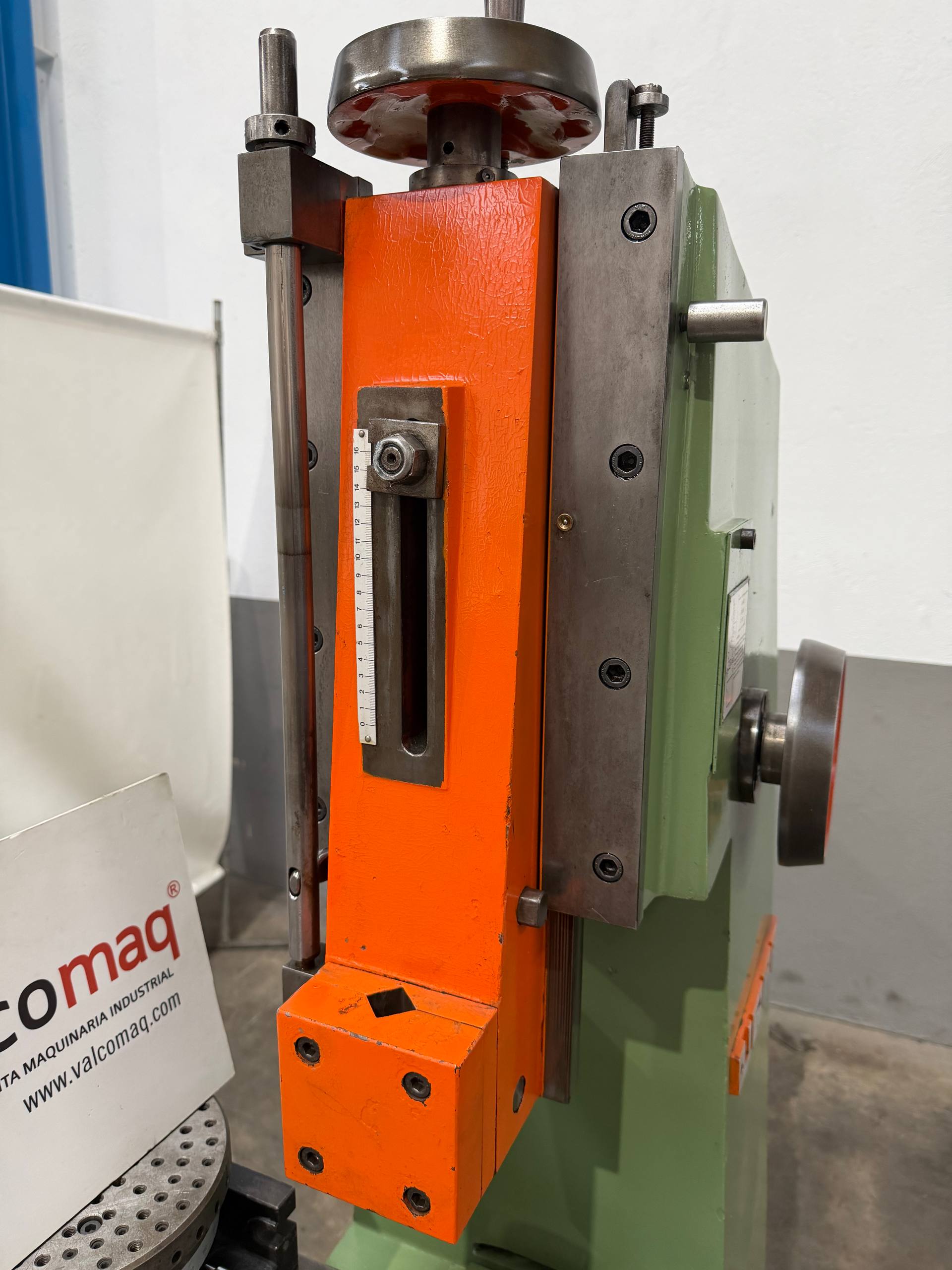 Urpe M-200 Slotting Machine with 200 mm Ram Stroke - Image 4