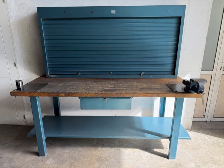 Alternative view of Heco Workbench 2000 mm with Tool Cabinet and Acesa Bench Vice
