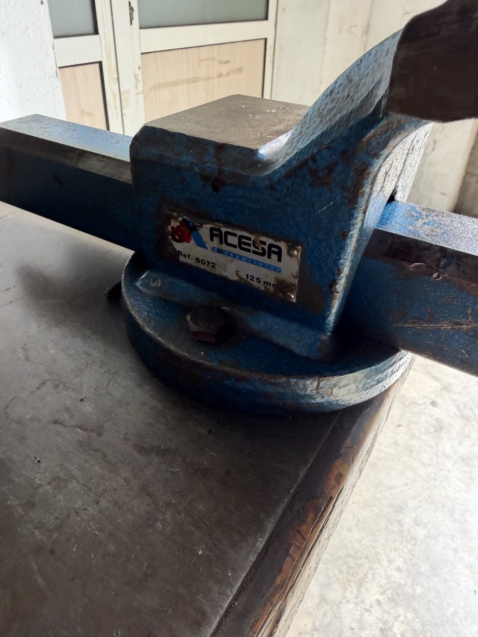 Heco Workbench 2000 mm with Tool Cabinet and Acesa Bench Vice - Image 14