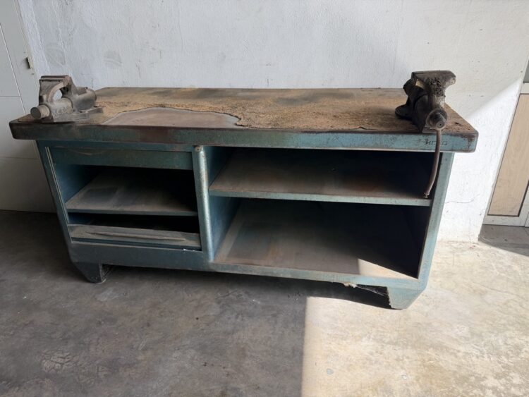 Heavy-Duty Heco Workbench 1800 mm with Two Bench Vices