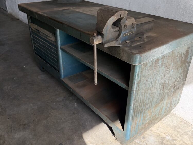 Heavy-Duty Heco Workbench 1800 mm with Acesa Bench Vice - Image 4