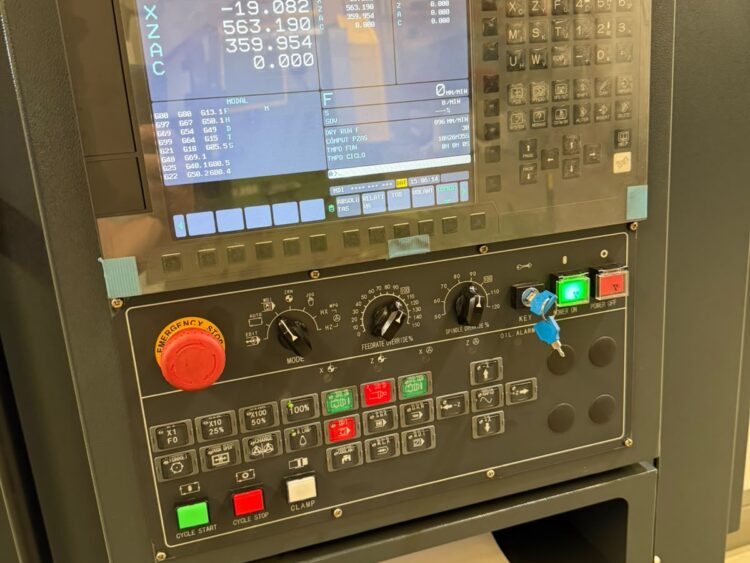 New CK6166 x 2000 mm CNC Lathe with Fanuc Control - Image 4
